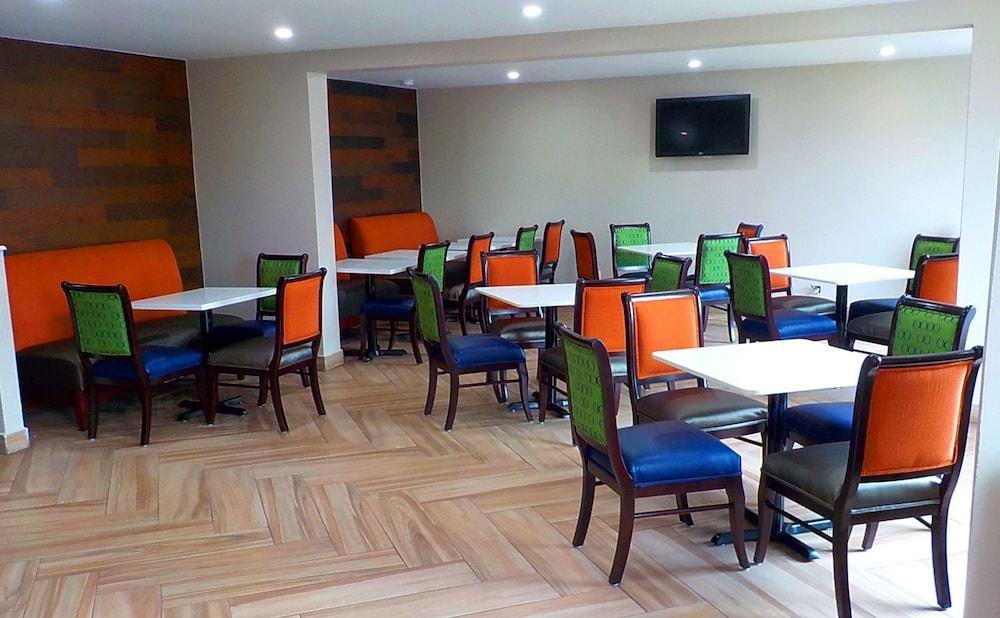 Surestay Hotel By Best Western Florence Ngoại thất bức ảnh